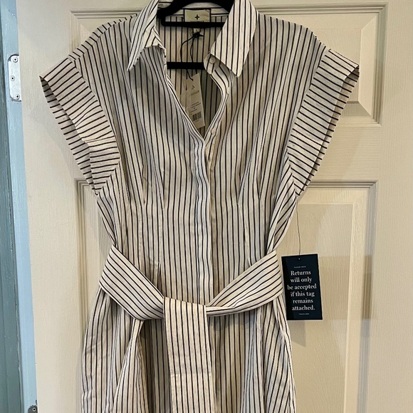 Tuckernuck - Linen Stripe Callie Dress - Picture 2 of 5